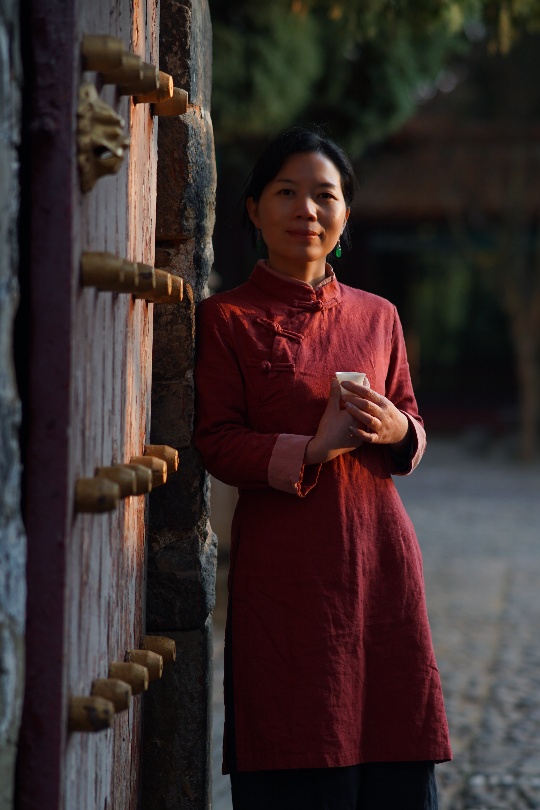 Mabol Mei Zhong, founder of Discover Cha and lead tea educator